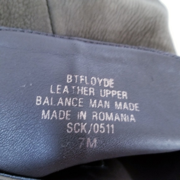 Boutique 9 Floyde Leather Boots - Picture 7 of 8